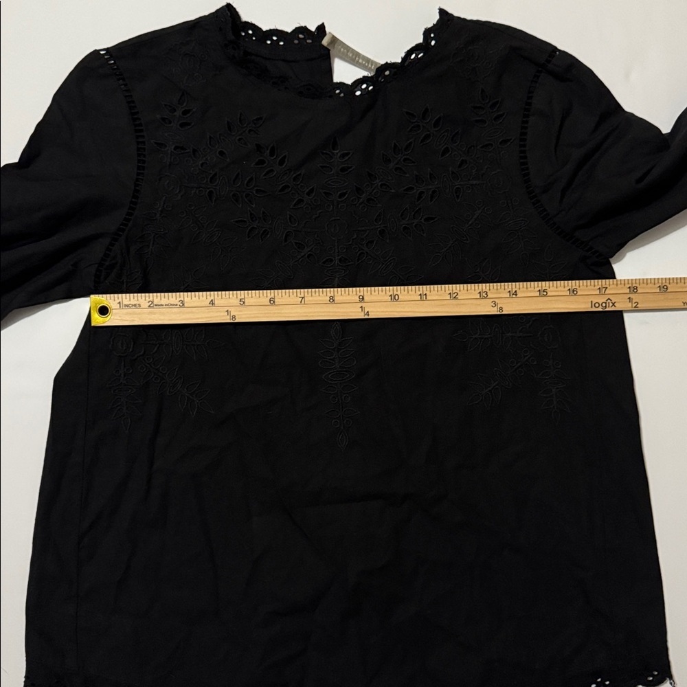 NWT- Women's LC Lauren Conrad black Embroidered Poplin Top size small - Picture 11 of 11